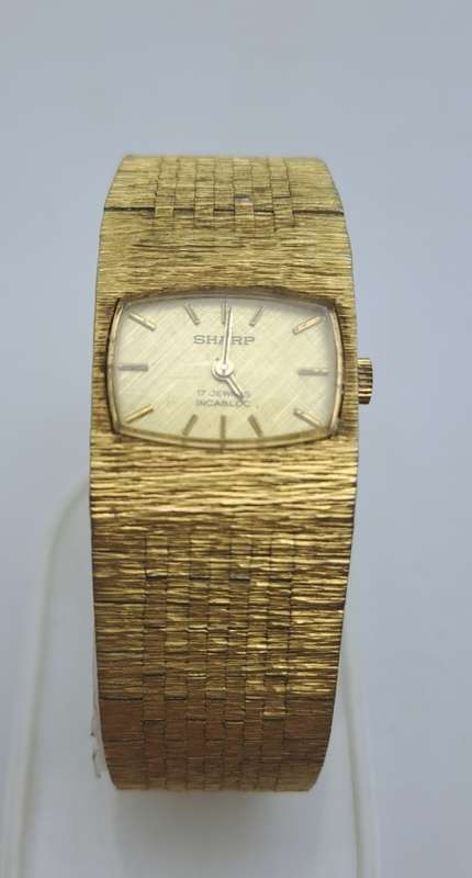 Vintage Sharp Incabloc Ladies watch -Windup - Working -17 Jewels