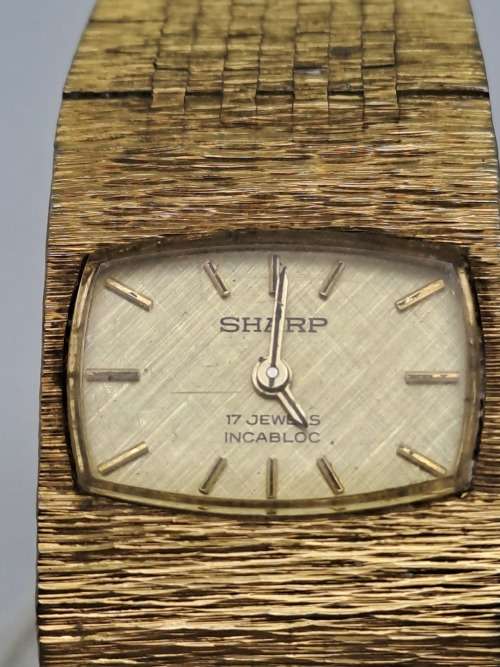 Vintage Sharp Incabloc Ladies watch -Windup - Working -17 Jewels