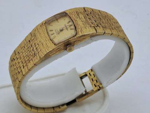Vintage Sharp Incabloc Ladies watch -Windup - Working -17 Jewels