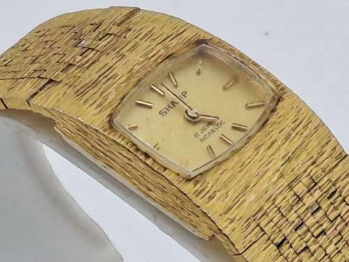 Vintage Sharp Incabloc Ladies watch -Windup - Working -17 Jewels