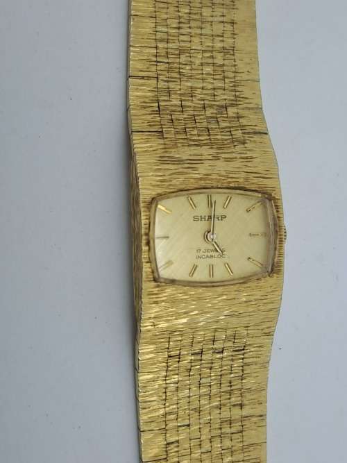 Vintage Sharp Incabloc Ladies watch -Windup - Working -17 Jewels