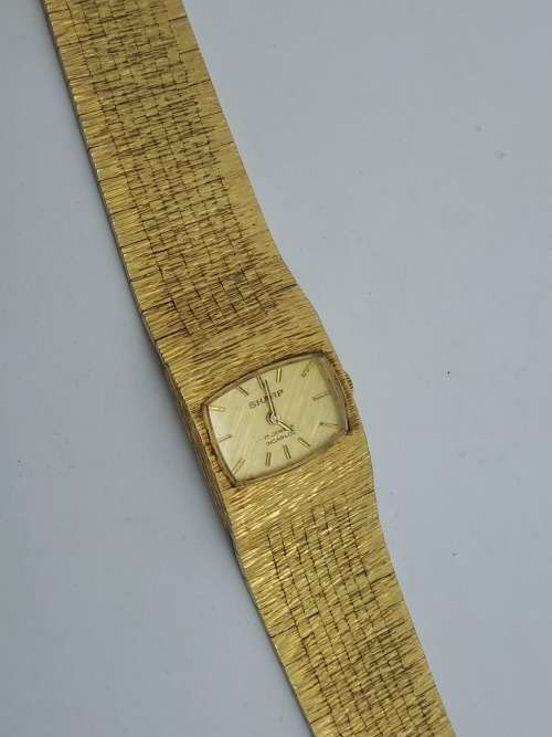 Vintage Sharp Incabloc Ladies watch -Windup - Working -17 Jewels