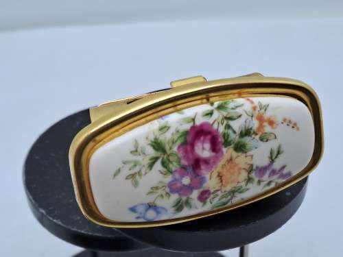 Vintage Lipstick Holder with NO Mirror 50mmx27mmx25mm