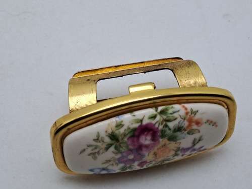 Vintage Lipstick Holder with NO Mirror 50mmx27mmx25mm