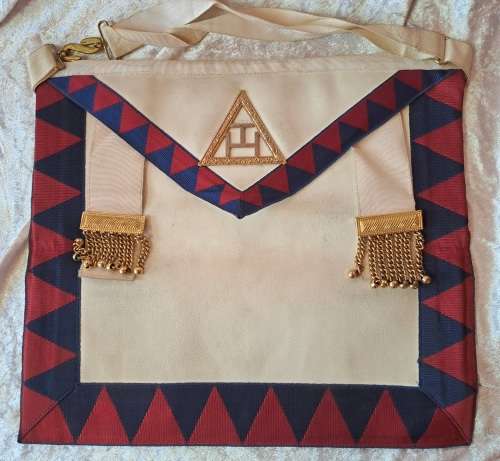 Vintage Masonic  - Leather Apron --Needs cleaning 39cm x34cm (Free Mason)