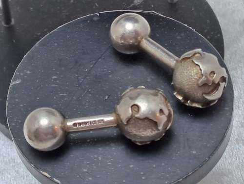 a Pair of Vintage Sterling SILVER (tested) Globe -Barbell Cufflinks by Tiffany & Co -boxed