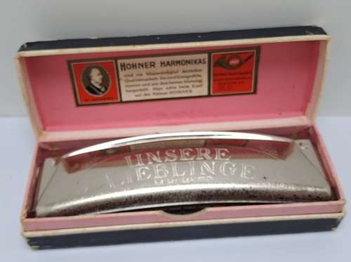 Vintage M.Hohner Harmonika UNSERE LIEBLINGE in Original Box.32 Holes