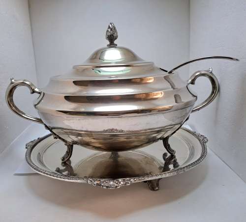 A Large Vintage 1950`s Seranco B.M Mount Silver-plate Tureen with Ladle and Tray