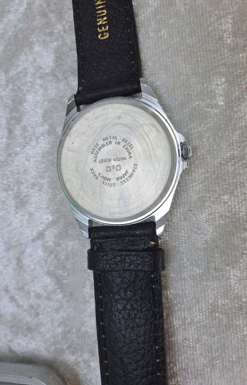 Pre-owned Q&Q Quartz Watch With Leather Strap -Japan Movement-Working
