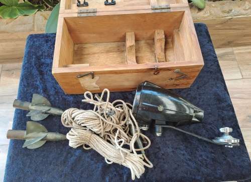 Vintage  Maritime Ships `Knotmaster MK III`, In Original wood Box- England.