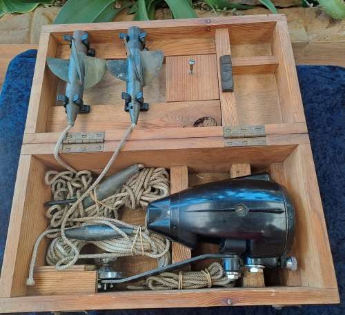Vintage  Maritime Ships `Knotmaster MK III`, In Original wood Box- England.
