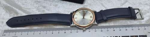 Large Face Unused mens Fashion Quartz Watch -No Name - Working
