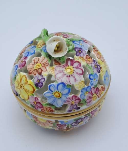 Vintage Herend Hvngary Hand Painted reticulated Floral Porcelain Trinket box/Possibly for potpourri.