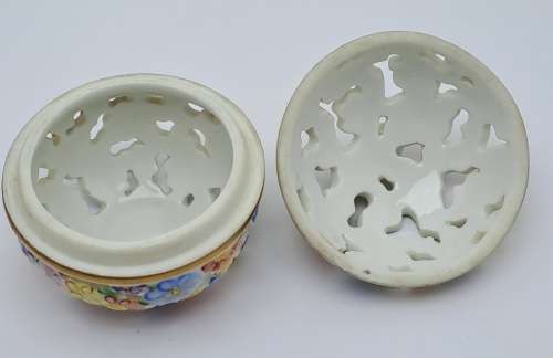 Vintage Herend Hvngary Hand Painted reticulated Floral Porcelain Trinket box/Possibly for potpourri.