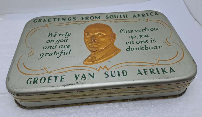 WW2 -Christmas 1940 Jan Smuts Empty Chocalate Gift Tin to S.A Soldiers Fighting the War.