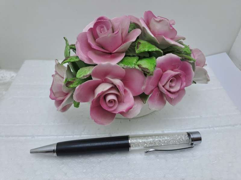 Vintage Royale Stratford Floral Bouquet (Posy) Hand Crafted in Staforshire England.