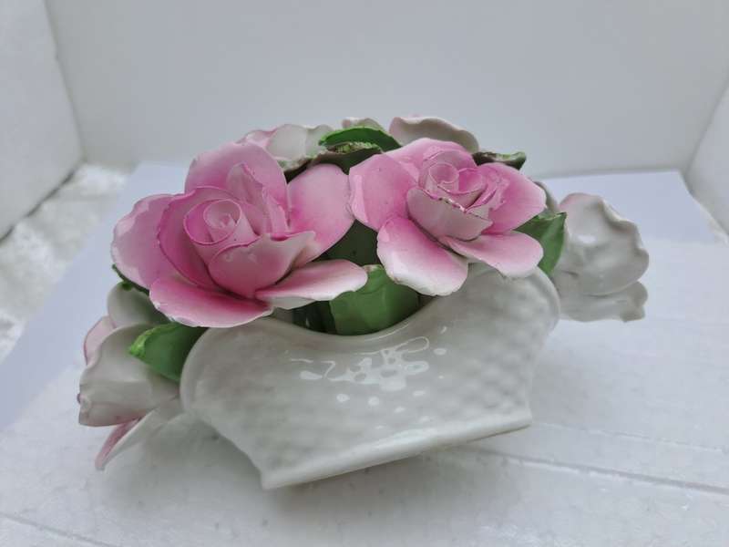 Vintage Royale Stratford Floral Bouquet (Posy) Hand Crafted in Staforshire England.