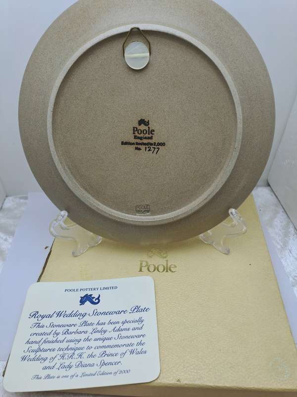 Limited Edition Stoneware Plate Royal wedding 1981 HRH Prince Charles and Lady Diana-By Poole
