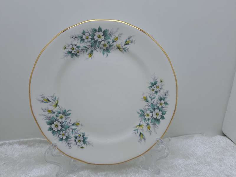 Vintage Queen Anne Bone China Side Plate Pattern 8654. (3 Available)