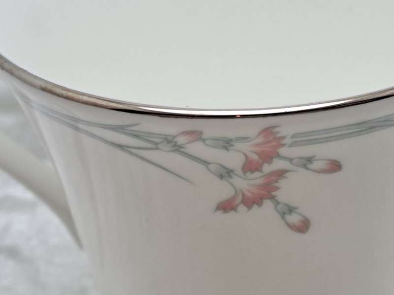 Vintage 1982 Royal Doulton `CARNATION` H5084 Fine Bone China Tea Duo - (10 Available) -England