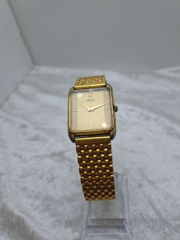 Pre-owned Vintage Seiko Quartz -Original Strap-Working 6530-5200