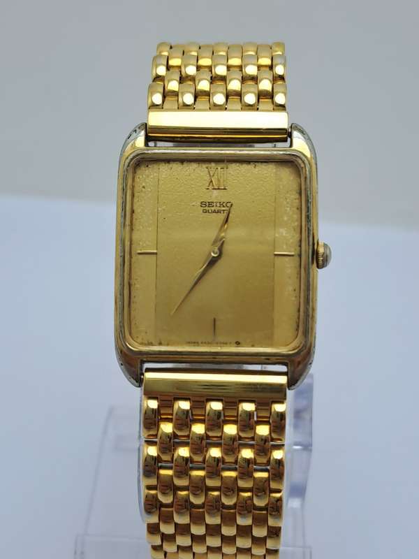 Pre-owned Vintage Seiko Quartz -Original Strap-Working 6530-5200