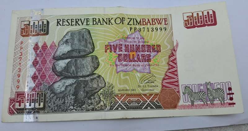 2001 Zimbabwe 500 Dollars Bank note UNC