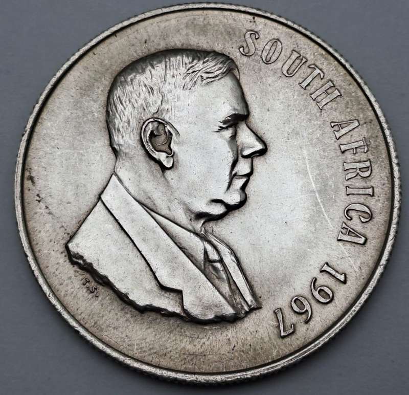 1967 South Africa Silver  1 Rand English legend - SOUTH AFRICA