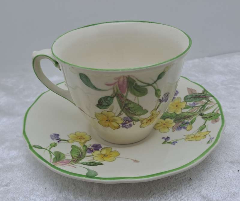 Vintage 1938-1959 Royal Doulton Bone China Tea Duo Made in England