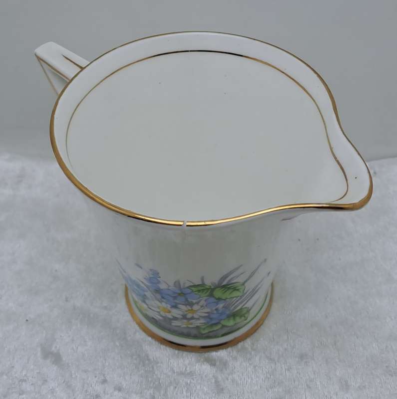 21pc Vintage Royal Standard Bone China `Wild Flower`  Art Deco Tea set (Creamer Chipped)