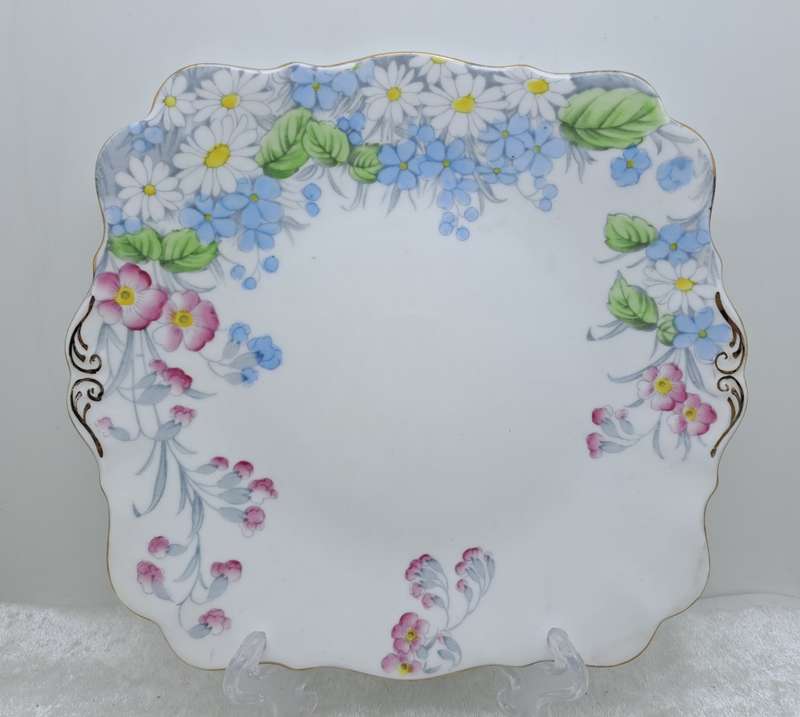 21pc Vintage Royal Standard Bone China `Wild Flower`  Art Deco Tea set (Creamer Chipped)