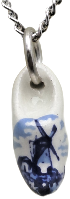 Vintage Holland Delft Clog on Silver plated Chain Necklace (Unused)