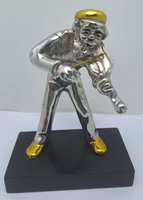 Collectable 925 sterling Silver Figurine of Fiddler/ Violinist- by H.Karshi