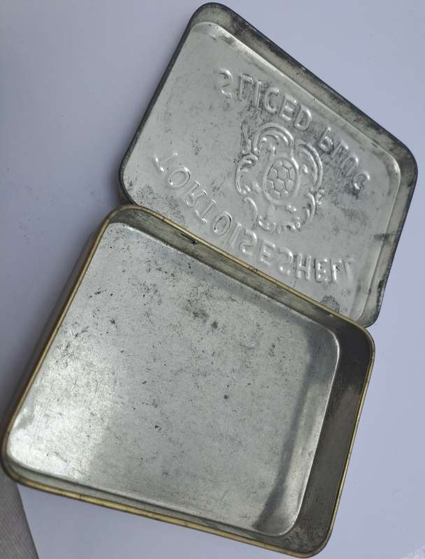 Vintage Tortoiseshell Sliced Plug Tin-0 United Tobacco Company