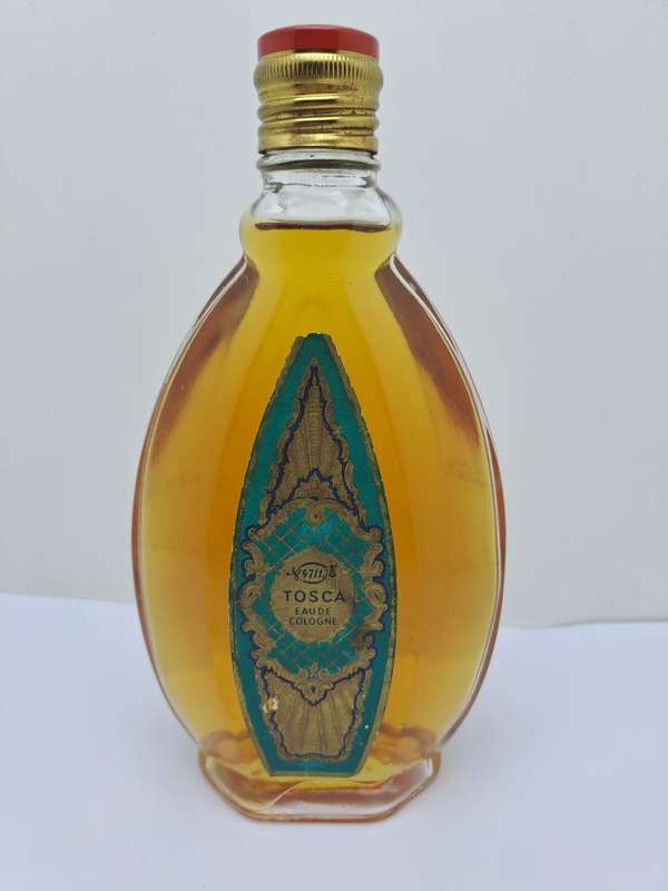 A Rare Find Vintage 1960`s  Bottle of TOSCA 4711 Eaude Cologne 17cm -200ml seal is broken