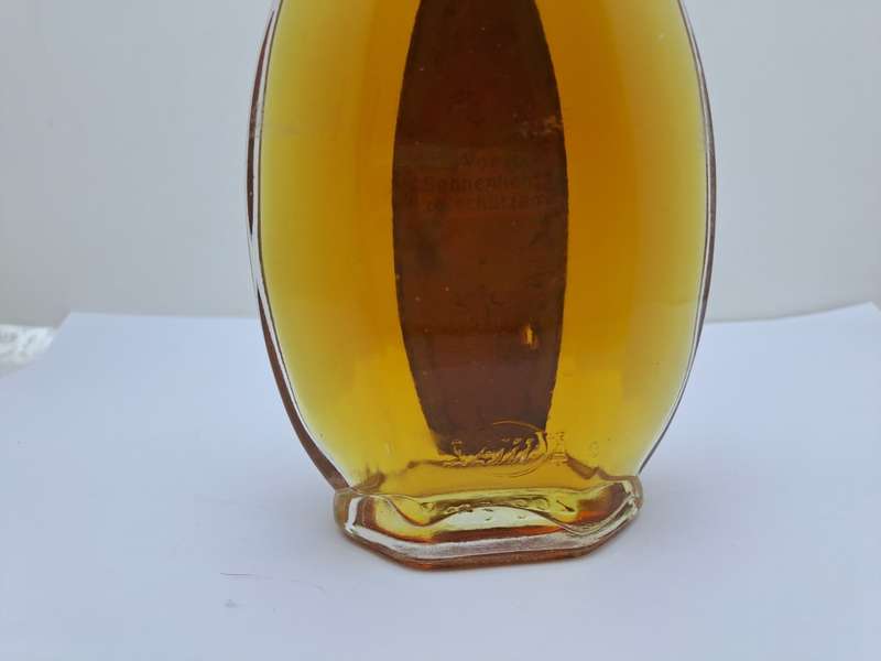 A Rare Find Vintage 1960`s  Bottle of TOSCA 4711 Eaude Cologne 17cm -200ml seal is broken