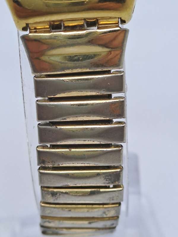 Vintage Swatch Swiss Made Ladies Quartz watch AG 1988 - working