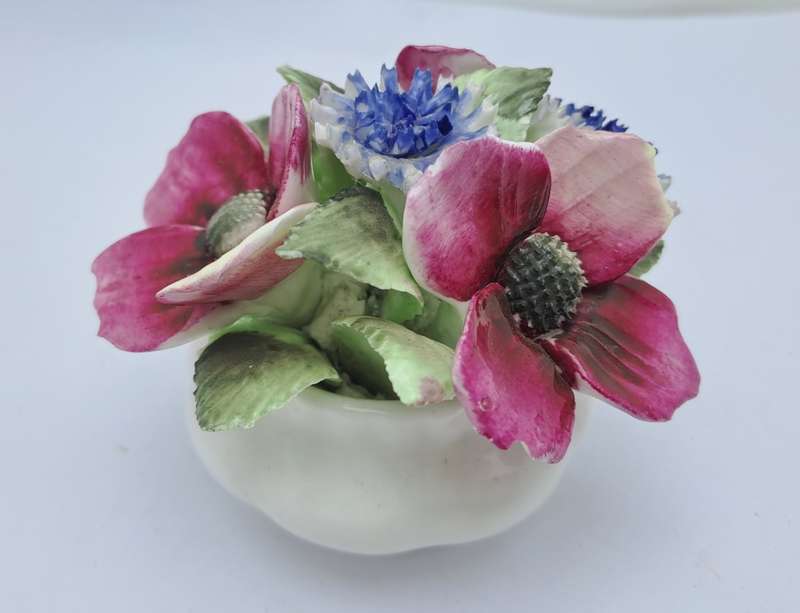 Vintage Royal Albert Bone China Flower of the month series POPPY Floral Bouquet-Posy- Piece missing)