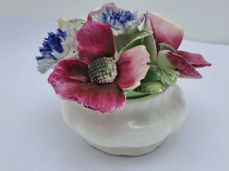 Vintage Royal Albert Bone China Flower of the month series POPPY Floral Bouquet-Posy- Piece missing)
