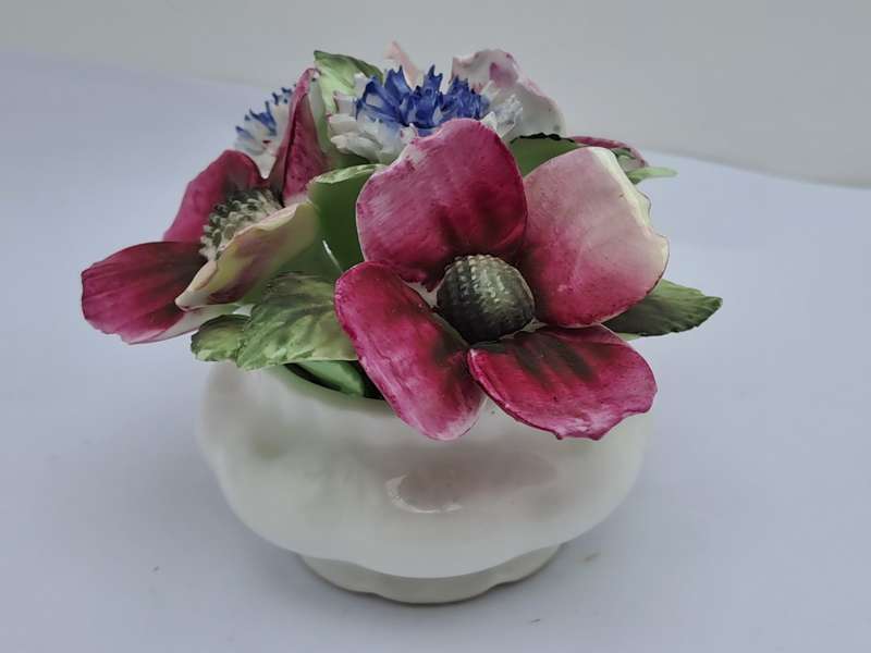 Vintage Royal Albert Bone China Flower of the month series POPPY Floral Bouquet-Posy- Piece missing)