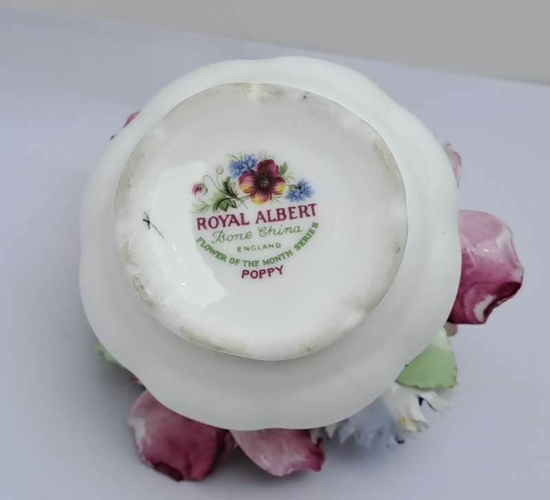 Vintage Royal Albert Bone China Flower of the month series POPPY Floral Bouquet-Posy- Piece missing)