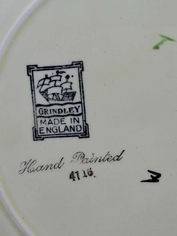 Vintage Grindley Hand Painted Porcelain Dinner Plate No 4716 -Made in England.