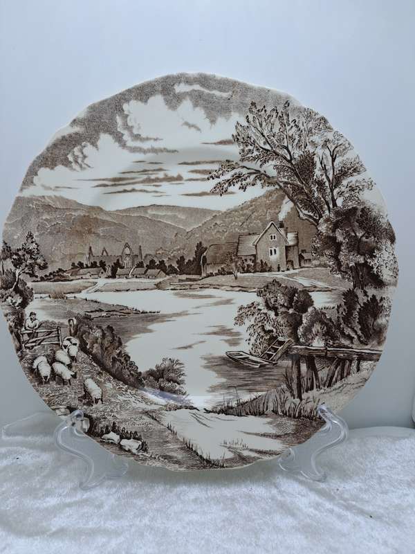 Vintage Alfred Meakin `Tintern` Hand Engraved Porcelain Plate  -Made in England.