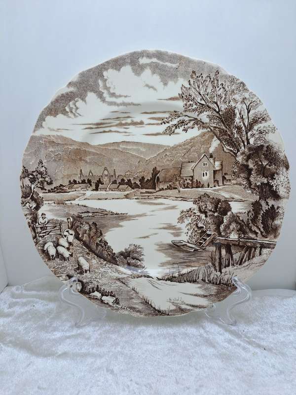 Vintage Alfred Meakin `Tintern` Hand Engraved Porcelain Plate  -Made in England.