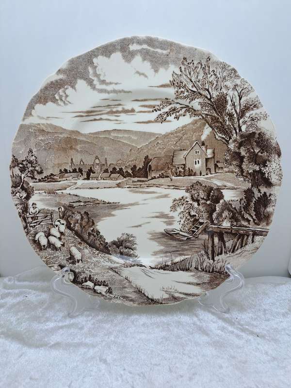 Vintage Alfred Meakin `Tintern` Hand Engraved Porcelain Plate  -Made in England.