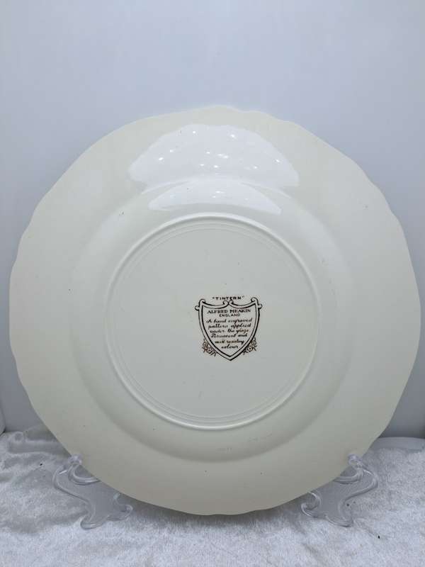 Vintage Alfred Meakin `Tintern` Hand Engraved Porcelain Plate  -Made in England.