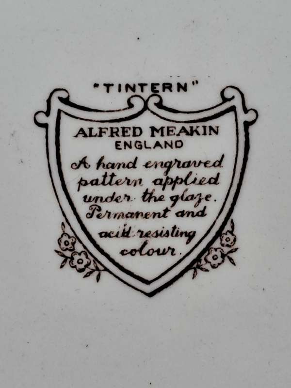 Vintage Alfred Meakin `Tintern` Hand Engraved Porcelain Plate  -Made in England.