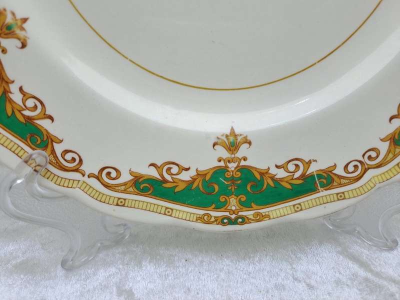 Vintage Grindley Cream Petal Pauletye Pattern Dinner Plate  -Made in England