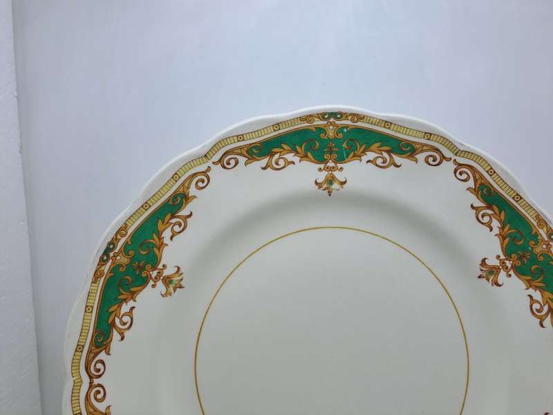 Vintage Grindley Cream Petal Pauletye Pattern Dinner Plate  -Made in England