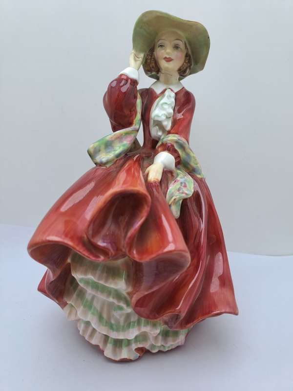 Vintage Royal Doulton Porcelain Figurine `Top of the Gill` HN 1834 -Repaired.
